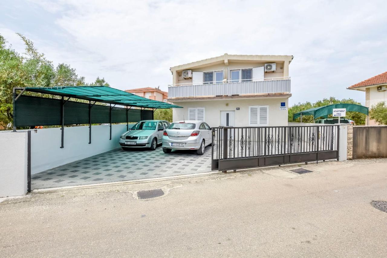 Apartment Kucinic Rogoznica  Εξωτερικό φωτογραφία